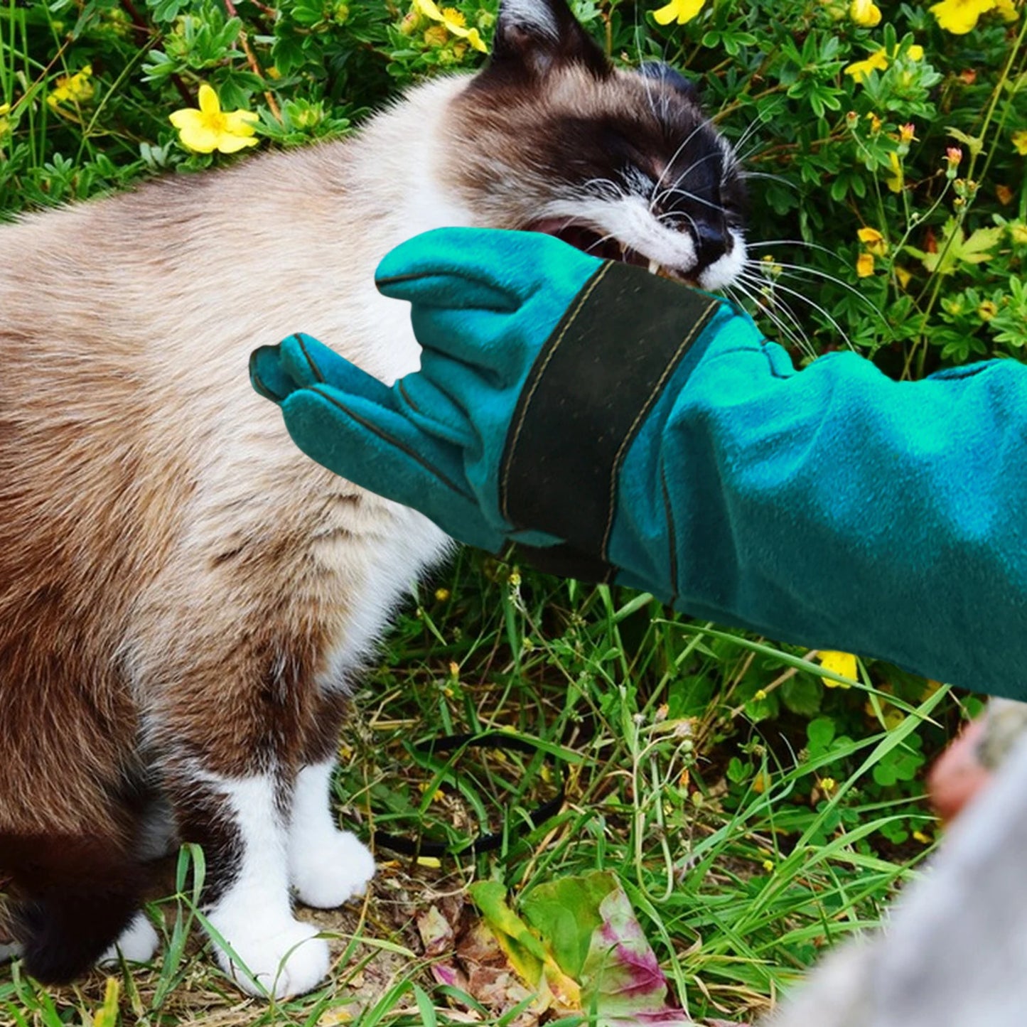 Animal Anti-Bite Gloves Durable Leather Protective Handling Gloves 45/60cm Length Cutting-proof And Anti-thorn Pet Handling Tool